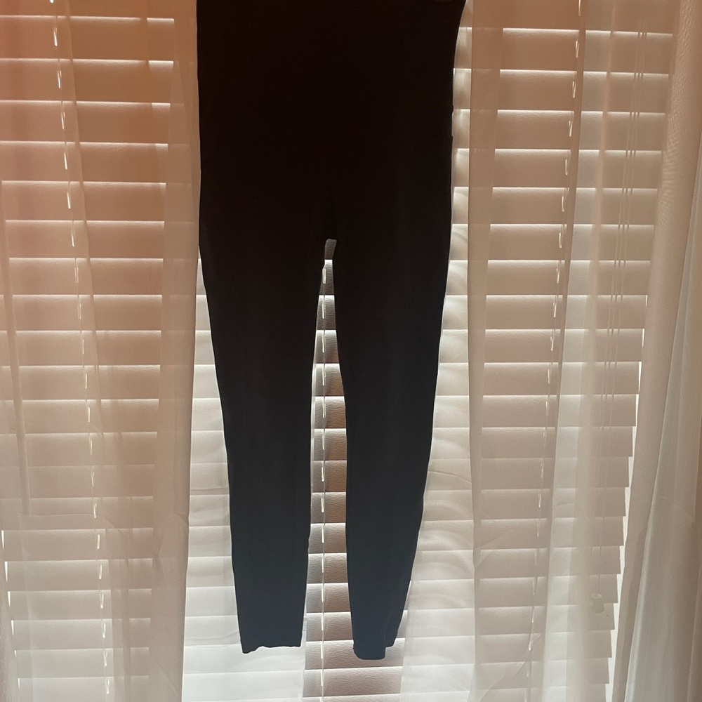 black full length leggingsgs comfy with pockets